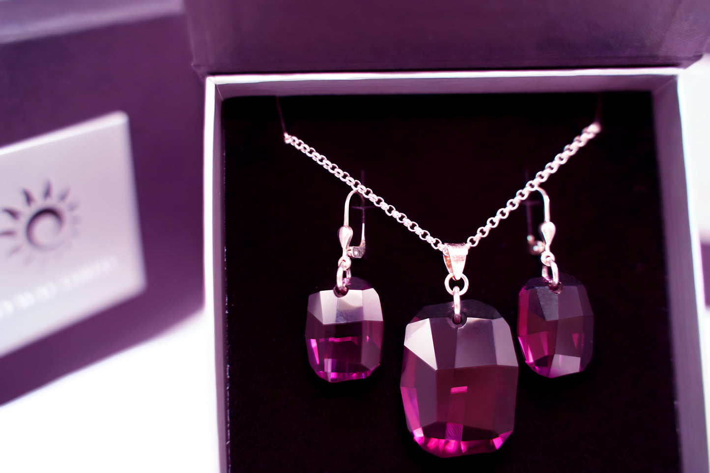 Cushion Purple Set mit Swarovski® 1005ko