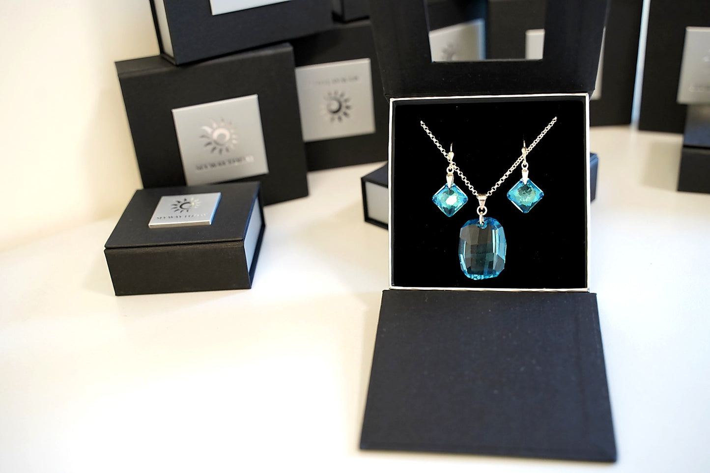 Aqua Cushion Set mit Swarovski® 1007ko