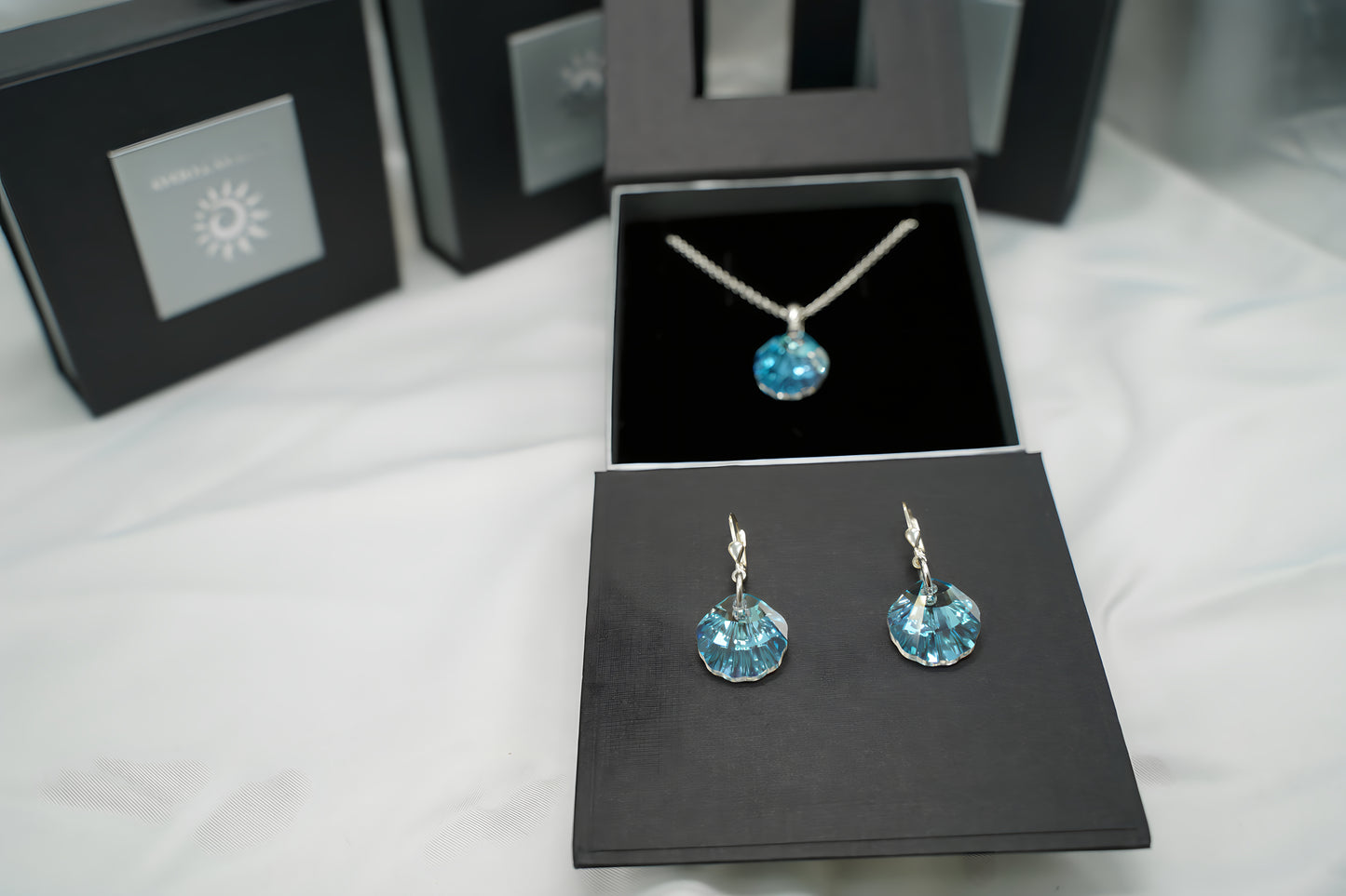 Meeresfächer-Set mit Swarovski® 1008k