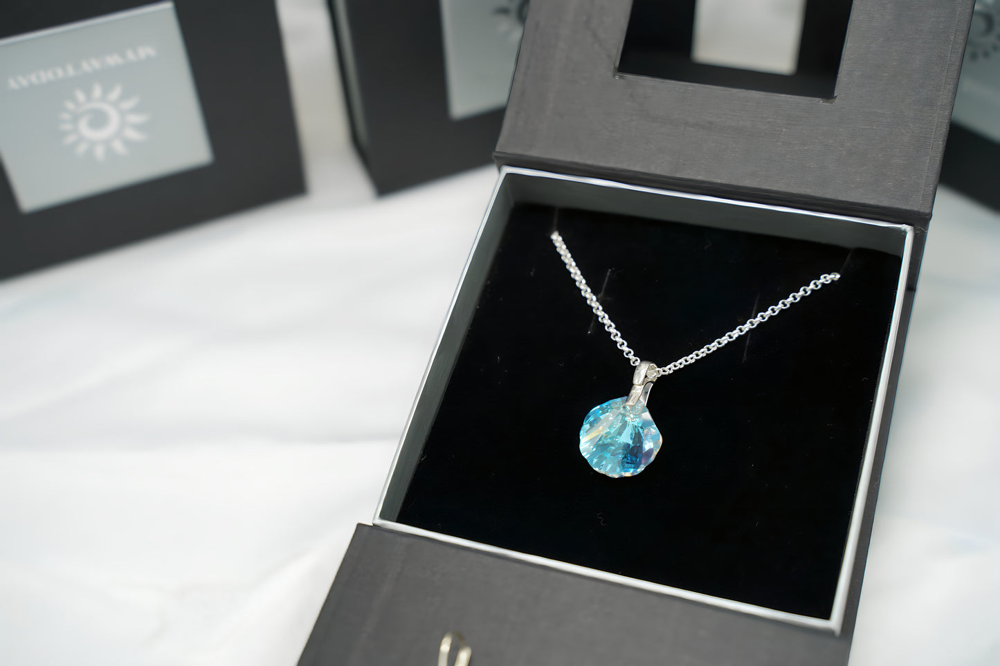 Meeresfächer-Set mit Swarovski® 1008k