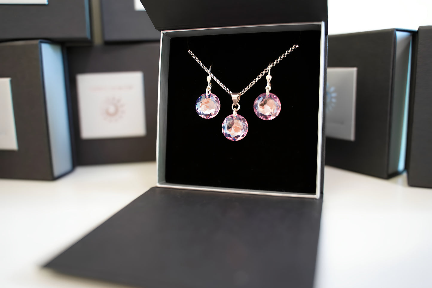 Zartrosa Disc-Set mit Swarovski® 1017ko