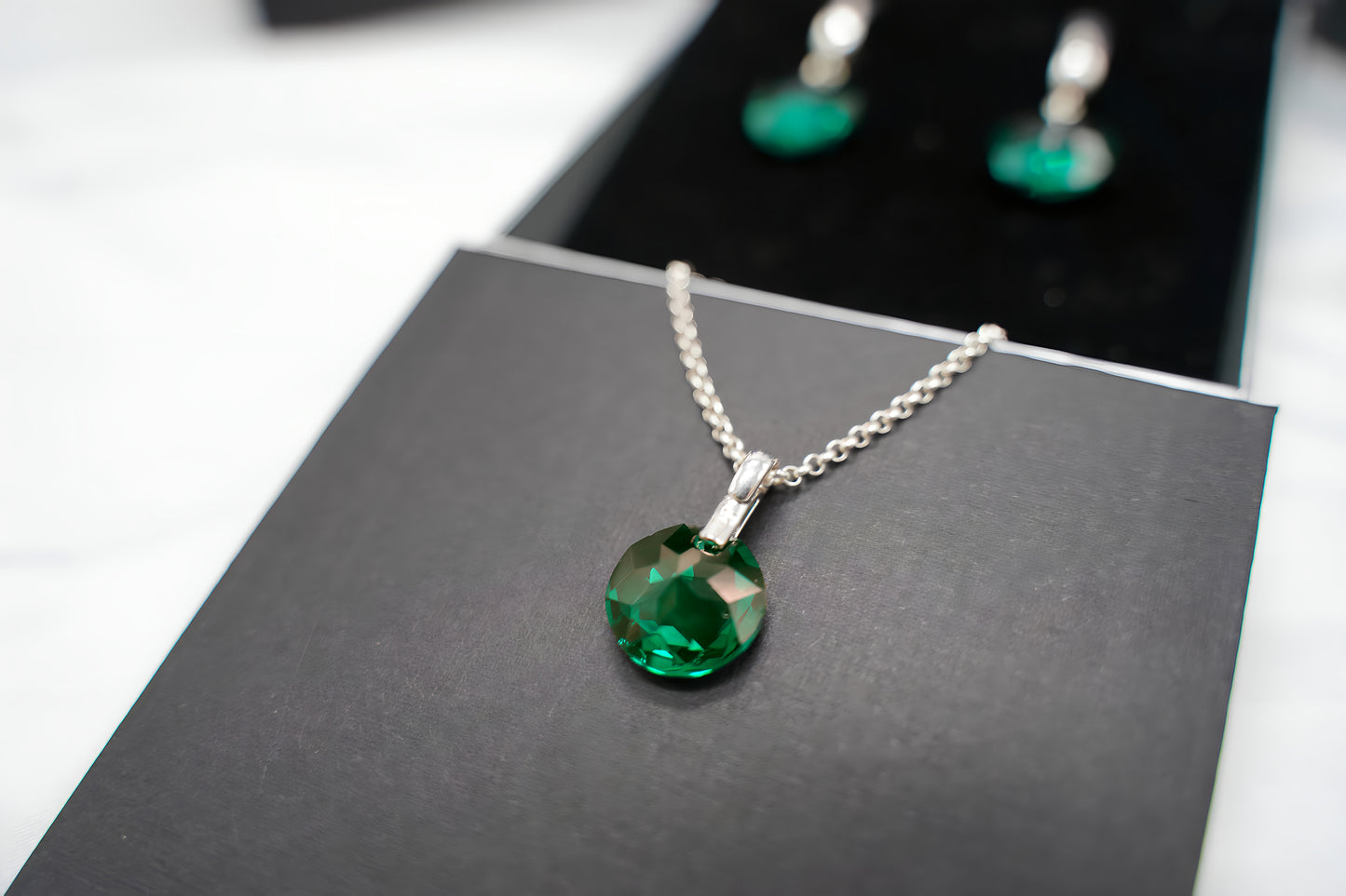 Smaragd Disc-Set mit Swarovski® 1018ko